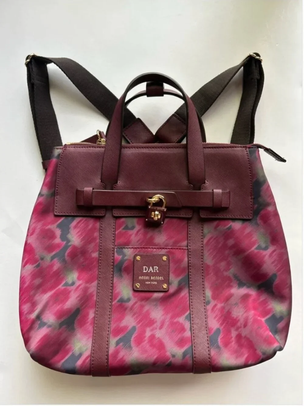 Henri Bendel NWOT DAR tote backpack RARE FIND
